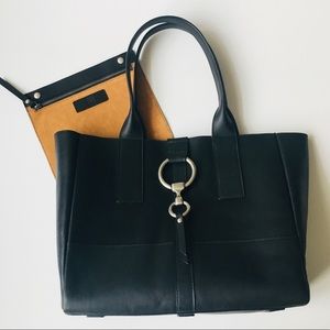 Samplesale find NWOT Frye Ilana Tote w/ hardware